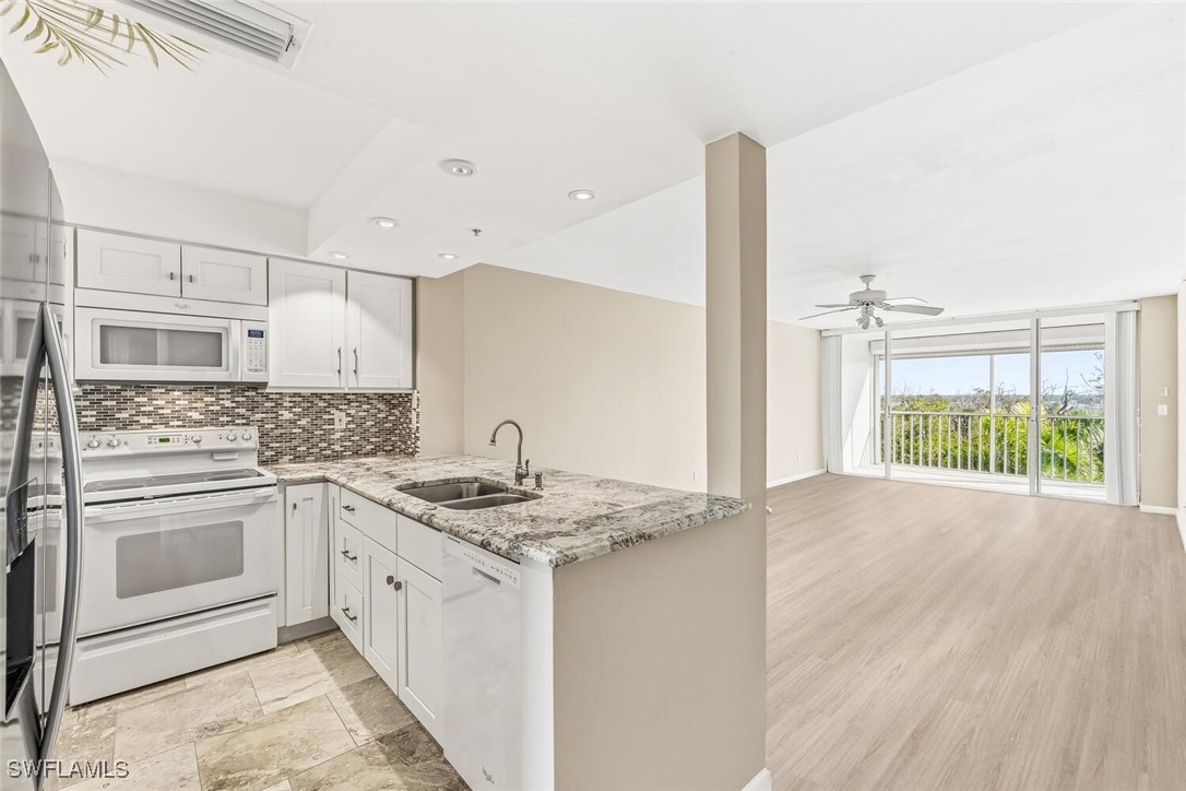 2 Bed Pool Home for Sale in Fort Myers Beach, photo 5