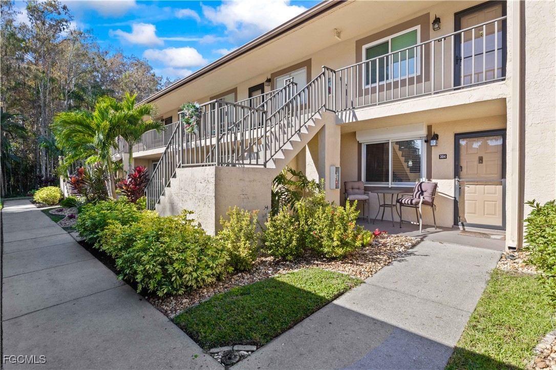 2 Bed Condominium for Sale in Fort Myers, FL, $178,000 — photo 5