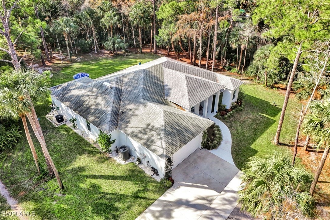 3 Bed Pool Home for Sale in Naples, photo 5
