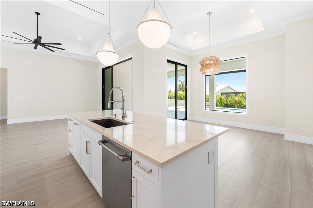 5 Bed Pool Home for Sale in Marco Island, photo 5