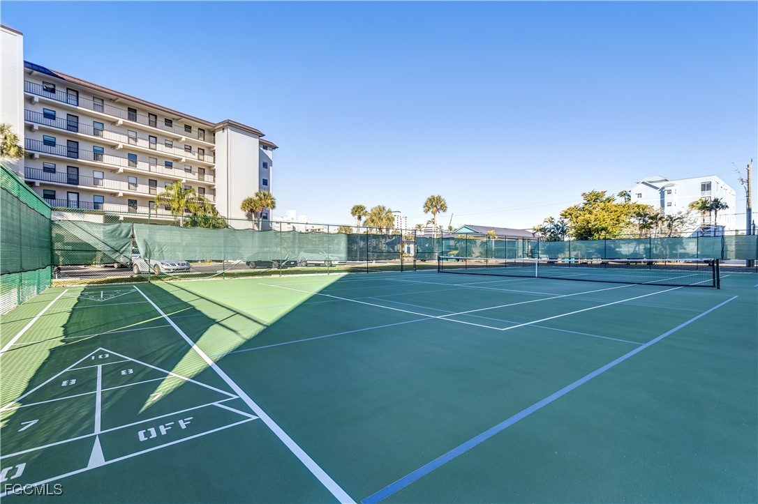 2 Bed Condominium for Sale in Fort Myers Beach, FL, $324,900 — photo 5