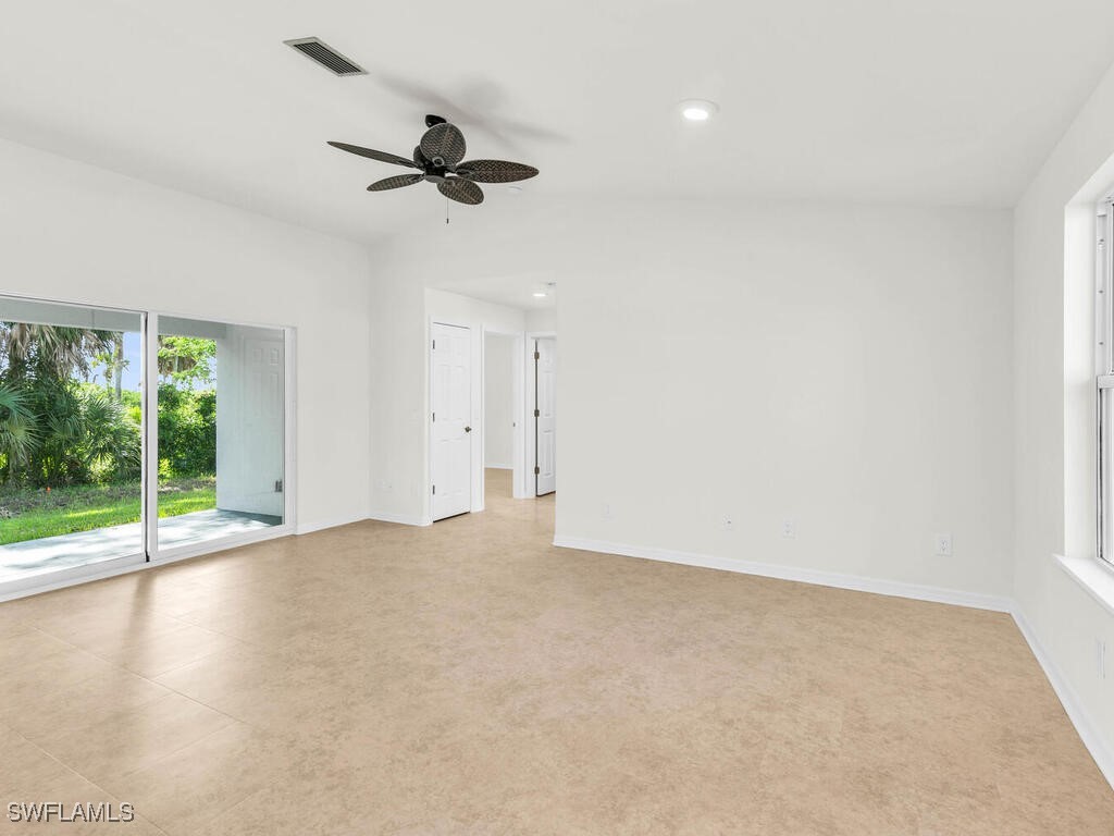 3 Bed SingleFamilyResidence for Sale in Naples, FL, $529,000 — photo 5