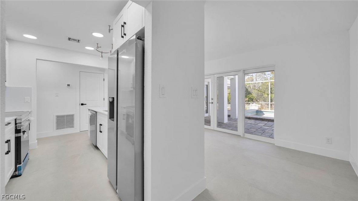 3 Bed Pool Home for Sale in Sandarac 2, photo 5