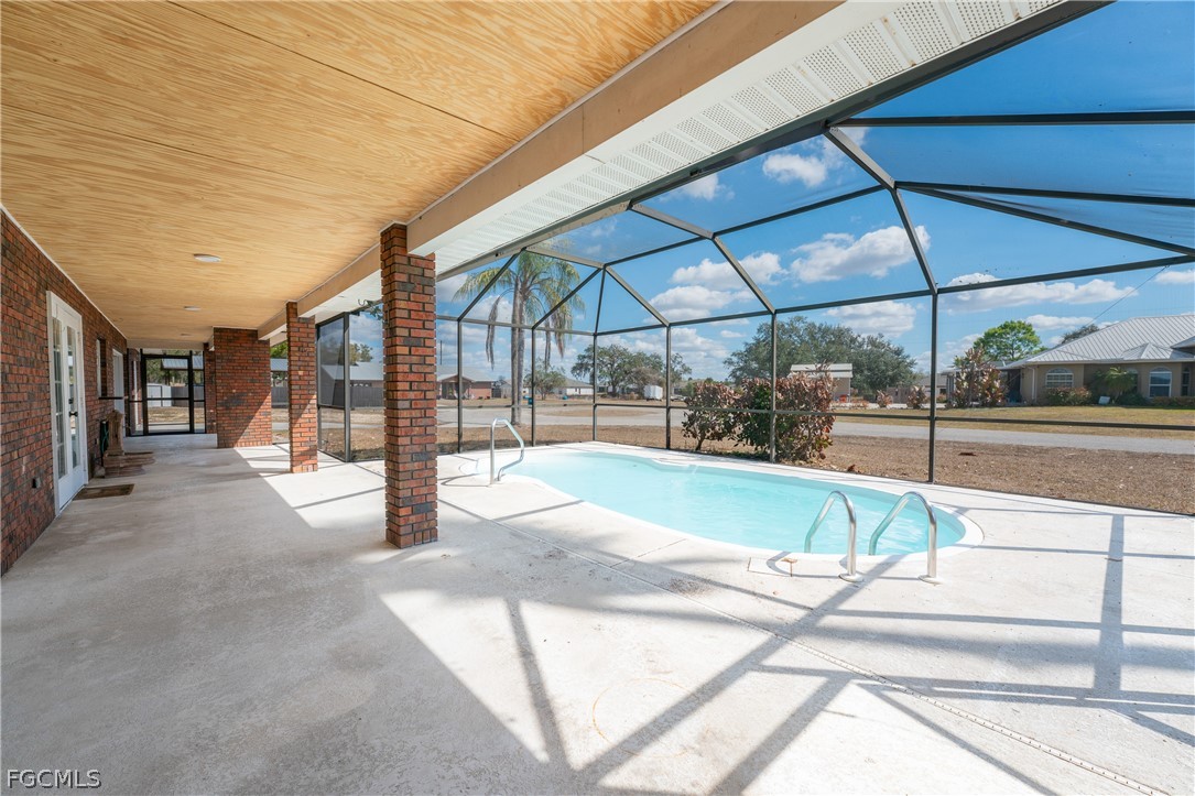3 Bed Pool Home for Sale in Labelle, FL, $379,900 — photo 5