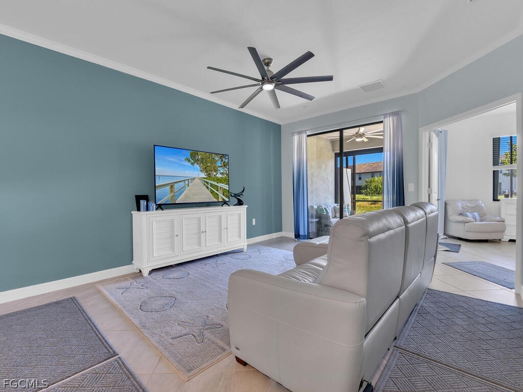 2 Bed Waterfront Home for Sale in Timber Creek, photo 5