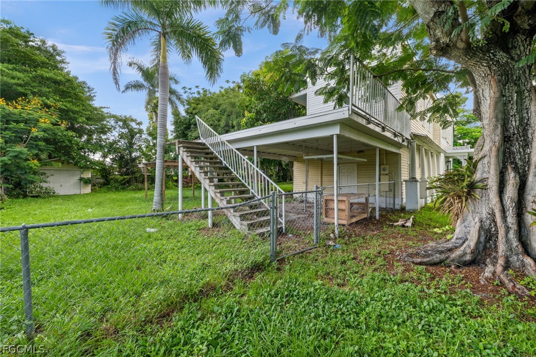 3 Bed SingleFamilyResidence for Sale in Bayshore Park, FL — photo 5