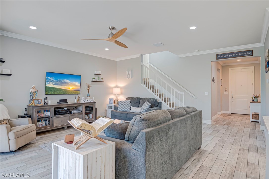 4 Bed Pool Home for Sale in Avalon Park, FL, $575,000 — photo 5