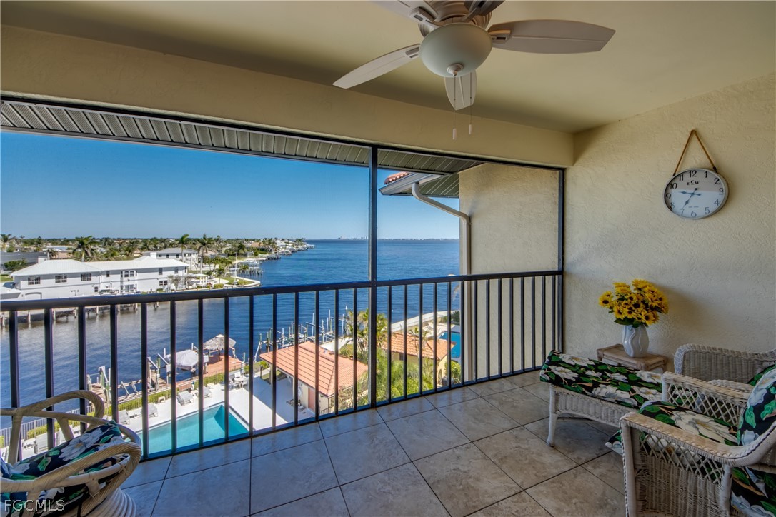 2 Bed Waterfront Home for Sale in Rivers Condo, FL, $299,900 — photo 5