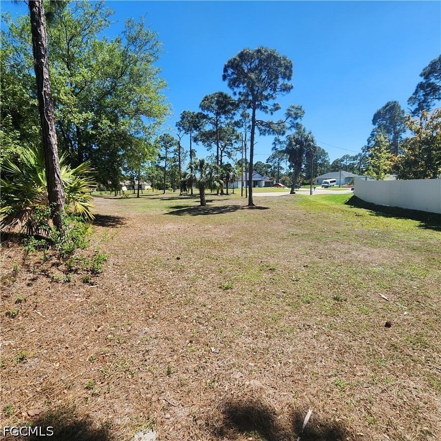 Waterfront Home for Sale in Lehigh Acres, photo 5