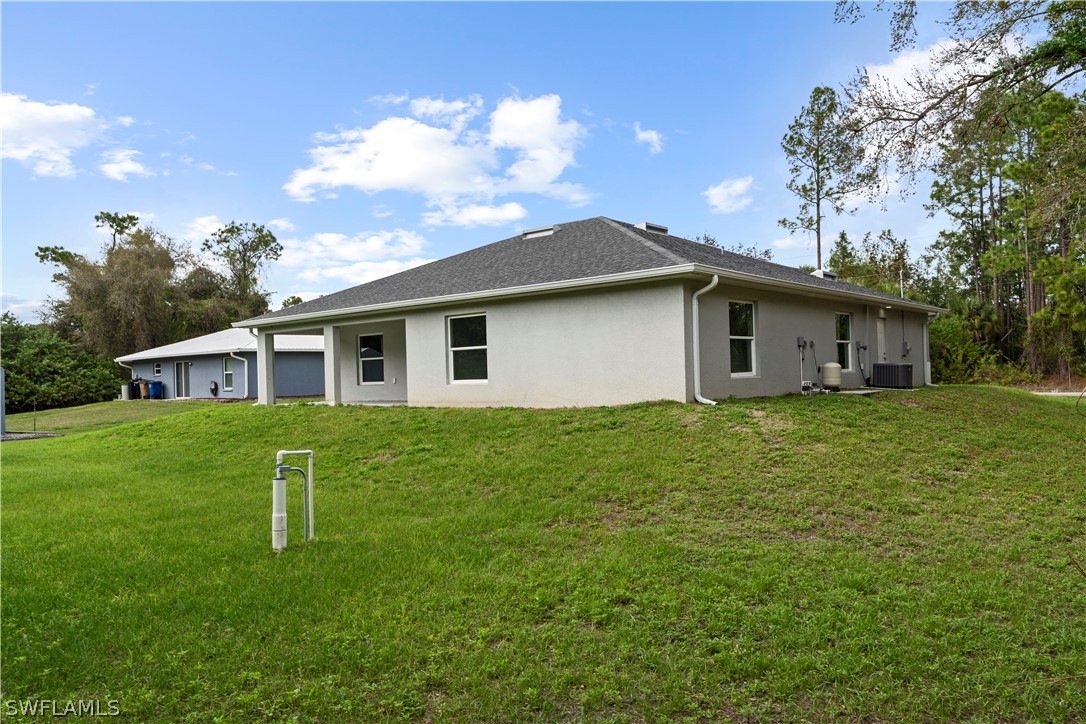 3 Bed SingleFamilyResidence for Sale in Lehigh Acres, photo 5