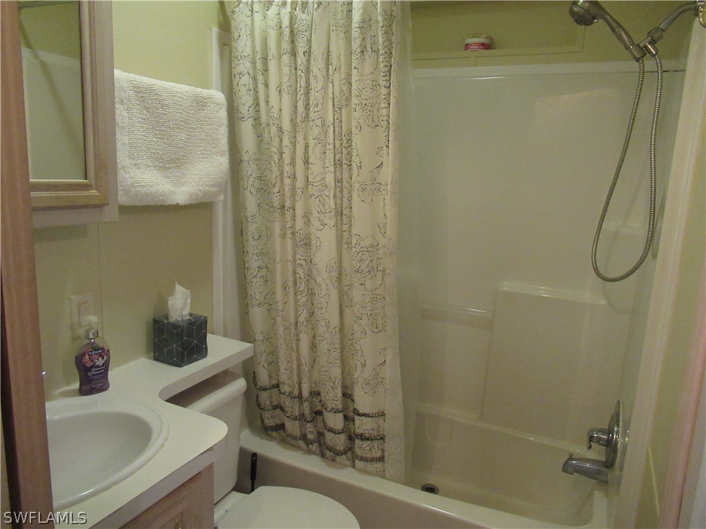 1 Bed ManufacturedHome for Sale in Estero, FL, $139,900 — photo 5