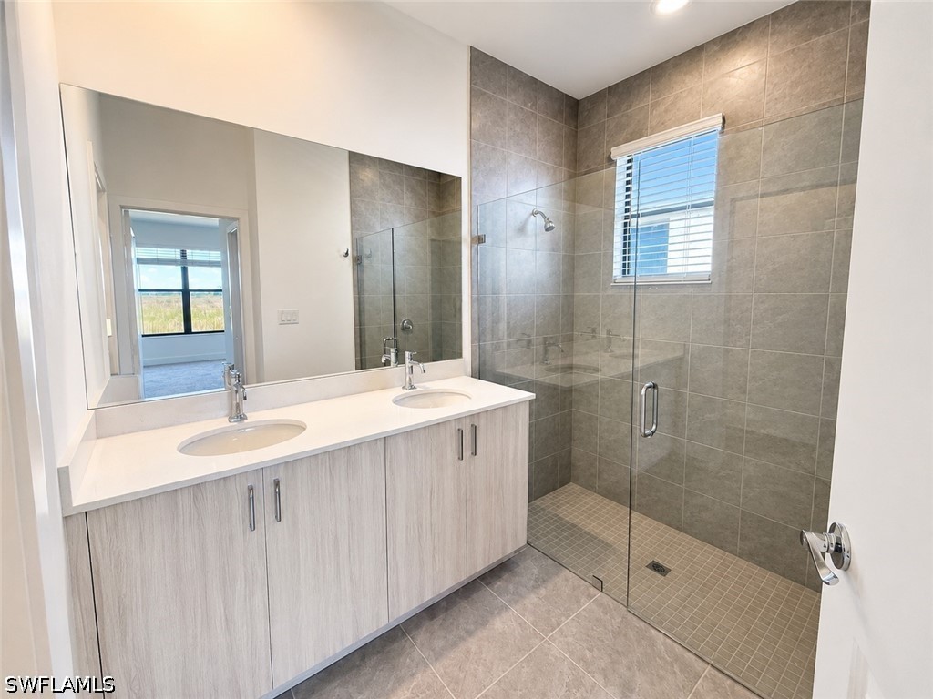 2 Bed SingleFamilyResidence for Sale in Silverwood, photo 5