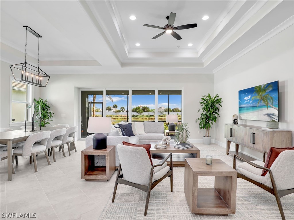 3 Bed Waterfront Home for Sale in Naples, photo 5