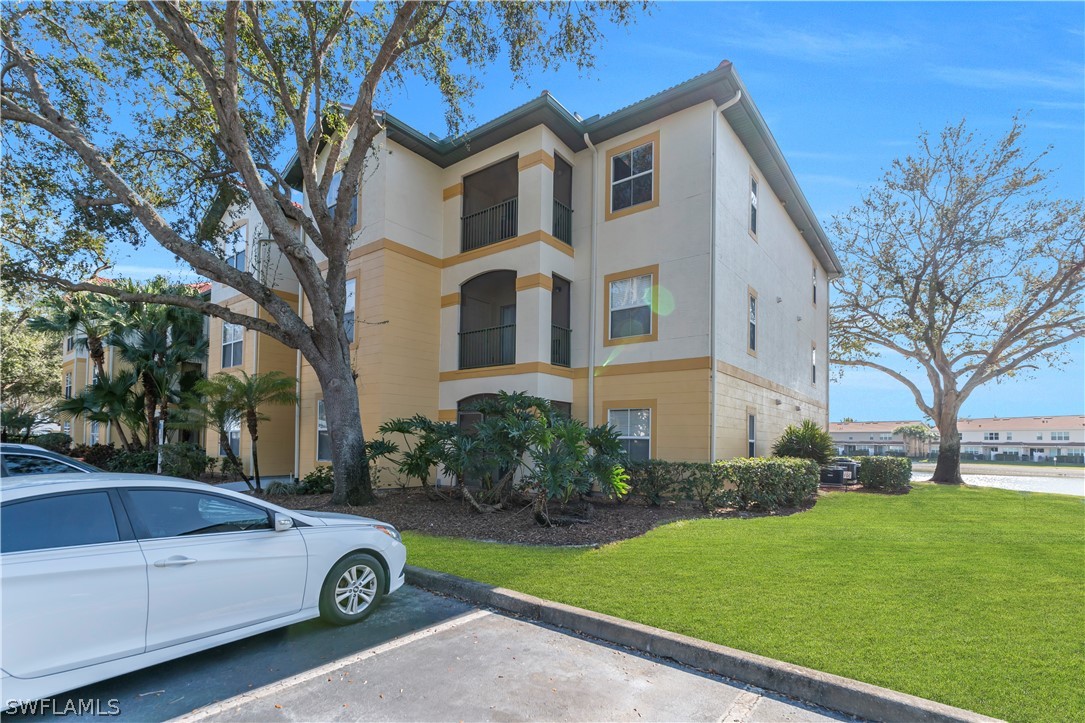 2 Bed Waterfront Home for Sale in Royal Greens, photo 5