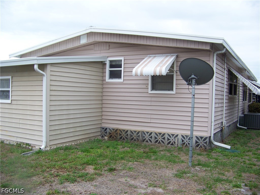 2 Bed ManufacturedHome for Sale in Carriage Village, photo 5