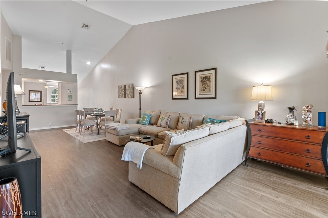 3 Bed Condominium for Sale in Worthington Way, photo 5