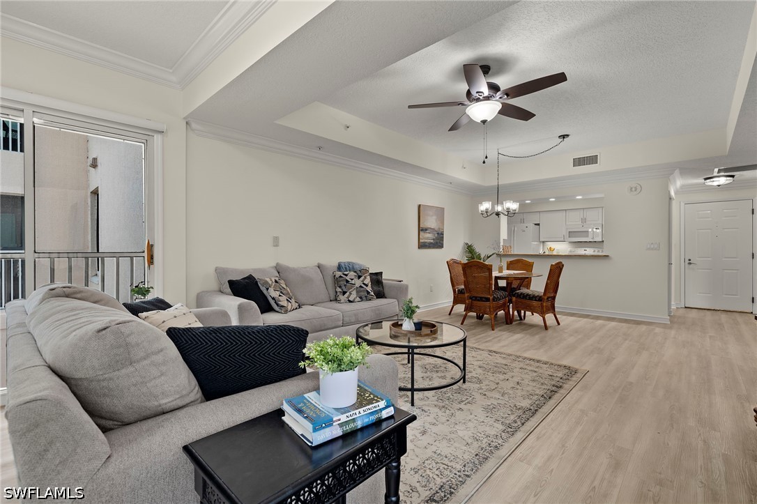 1 Bed Condominium for Sale in Glenview, FL, $199,000 — photo 5