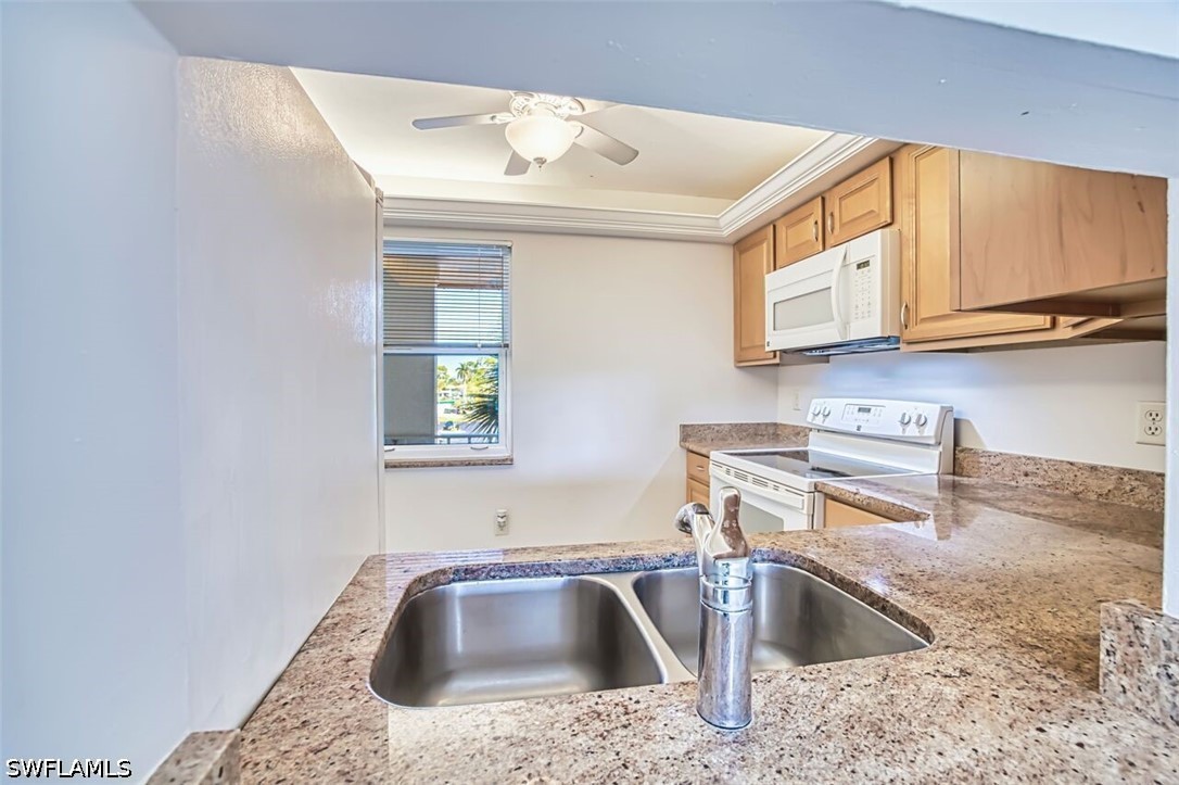 1 Bed Condominium for Sale in Seven Lakes, FL, $59,000 — photo 5