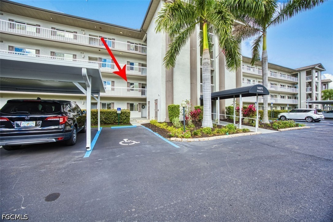 2 Bed Condominium for Sale in Fort Myers, photo 5