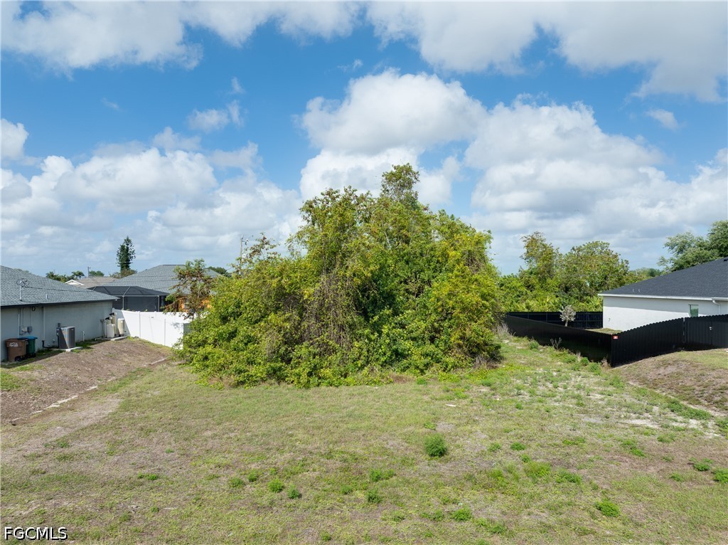 Residential for Sale in Cape Coral, FL, $65,000 — photo 5