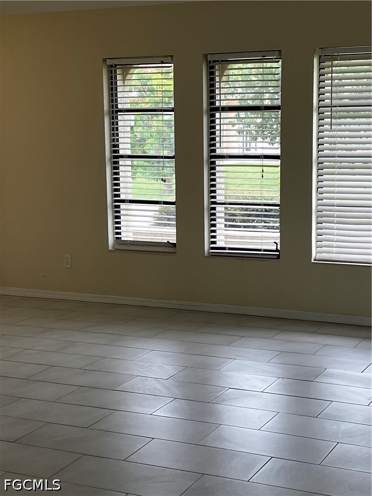 3 Bed Pool Home for Sale in Cape Coral, FL, $3,000 — photo 5