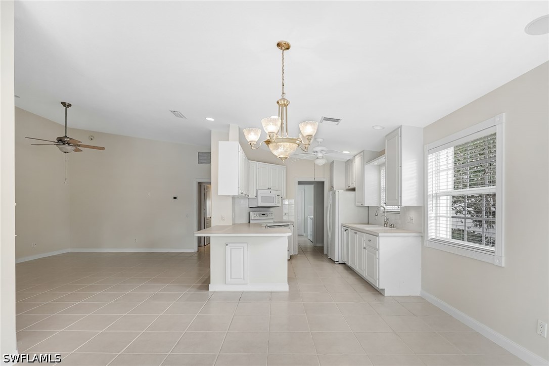2 Bed Pool Home for Sale in Island Walk, photo 5