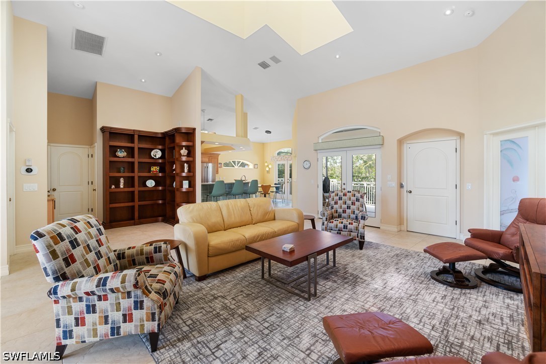 3 Bed Pool Home for Sale in Paradise Village, photo 5