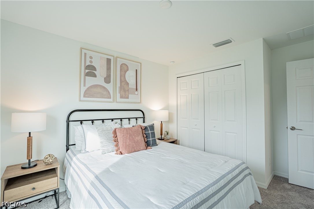 3 Bed SingleFamilyResidence for Sale in Cape Coral, FL — photo 5