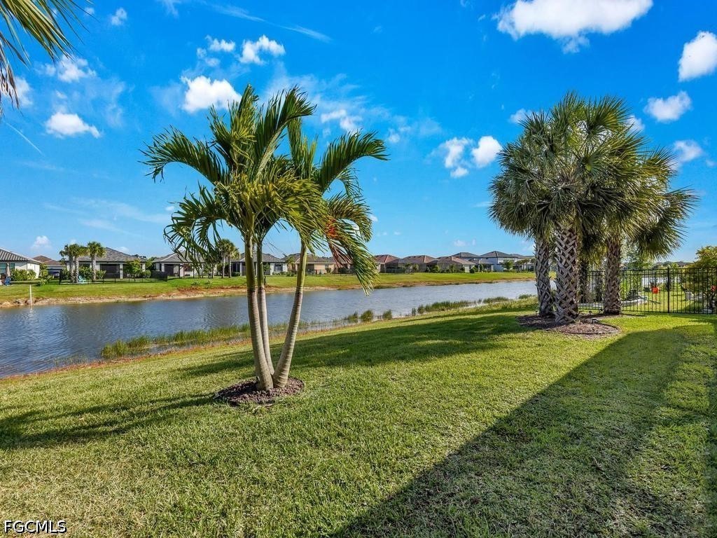 3 Bed Pool Home for Sale in Hampton Lakes, photo 5