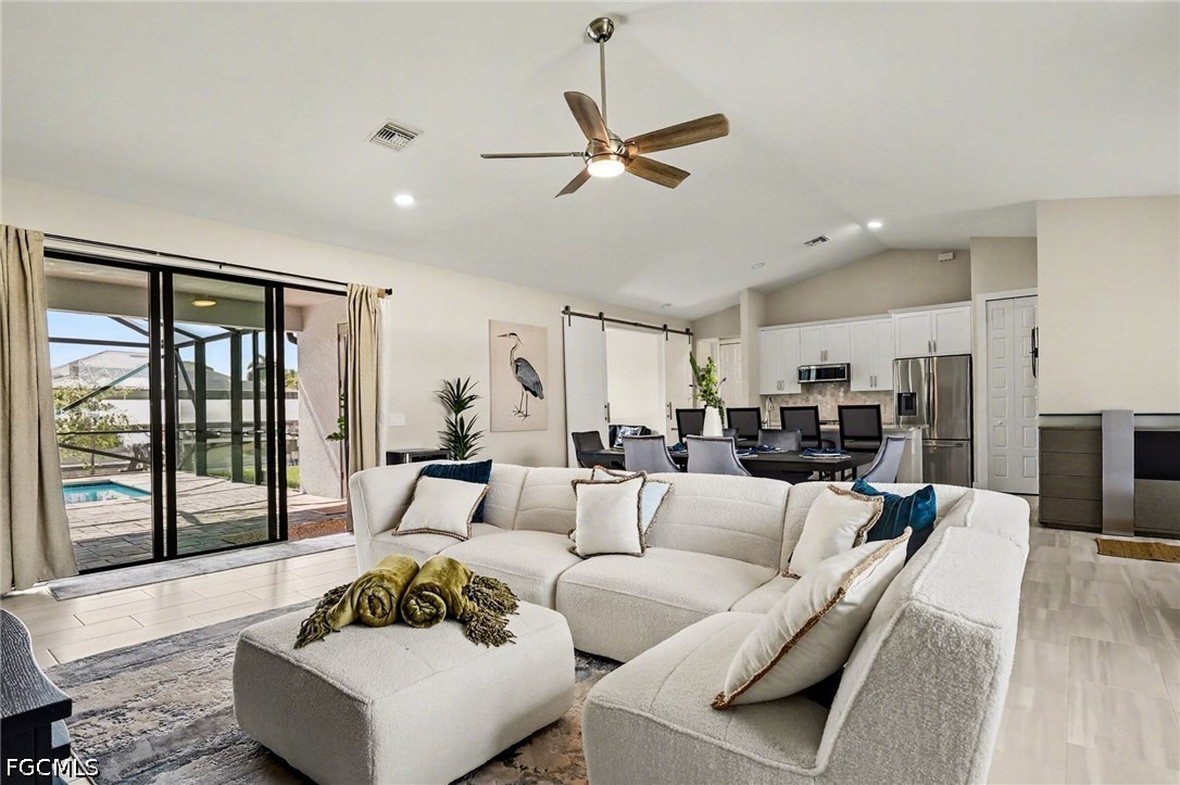 3 Bed Pool Home for Sale in Cape Coral, photo 5