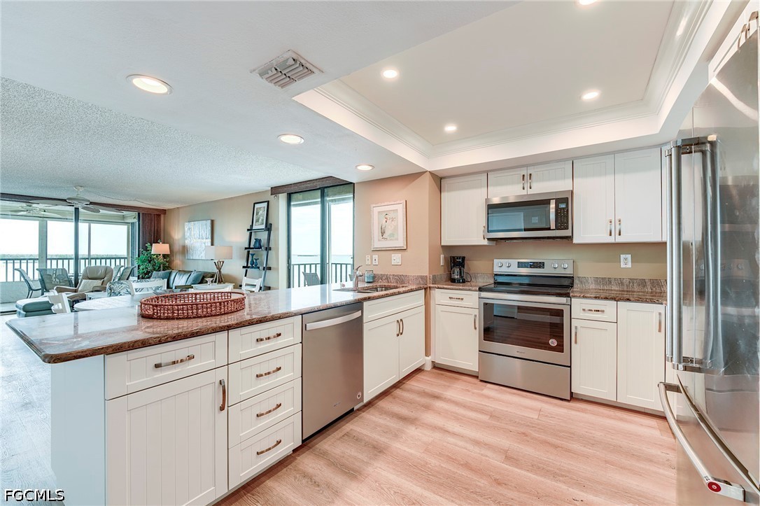 2 Bed Pool Home for Sale in Punta Rassa, FL, $495,000 — photo 5