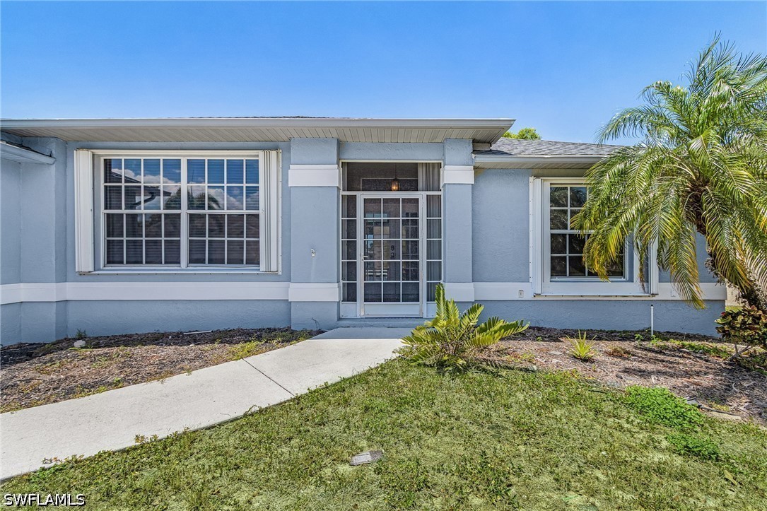 3 Bed Pool Home for Sale in Fort Myers, FL, $499,900 — photo 5