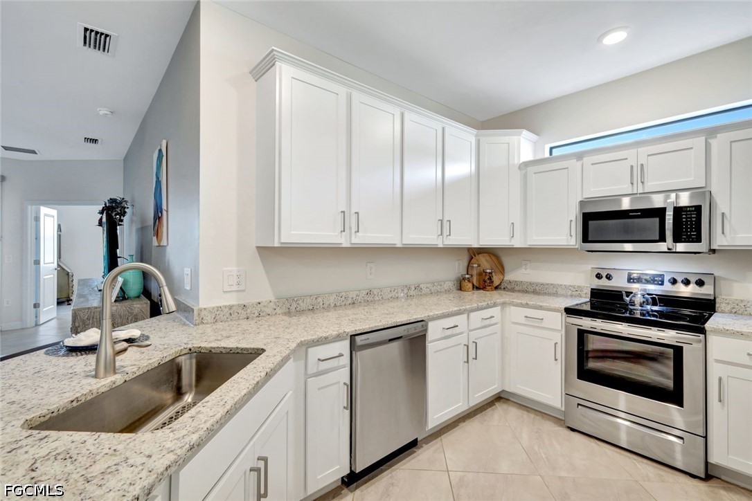 2 Bed Waterfront Home for Sale in Timber Creek, photo 5