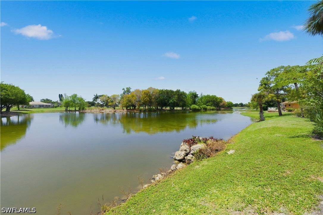 2 Bed Waterfront Home for Sale in Naples, photo 5