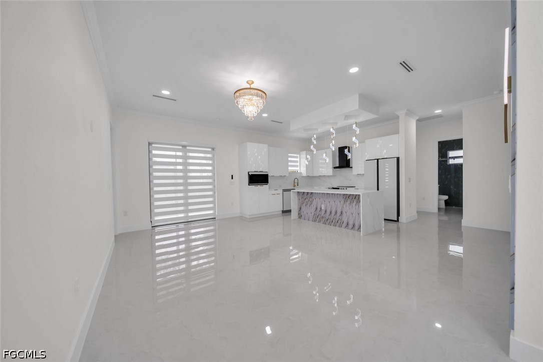4 Bed SingleFamilyResidence for Sale in Lehigh Acres, photo 5