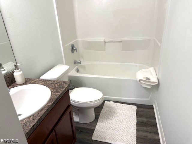4 Bed SingleFamilyResidence for Sale in Cape Coral, FL — photo 5