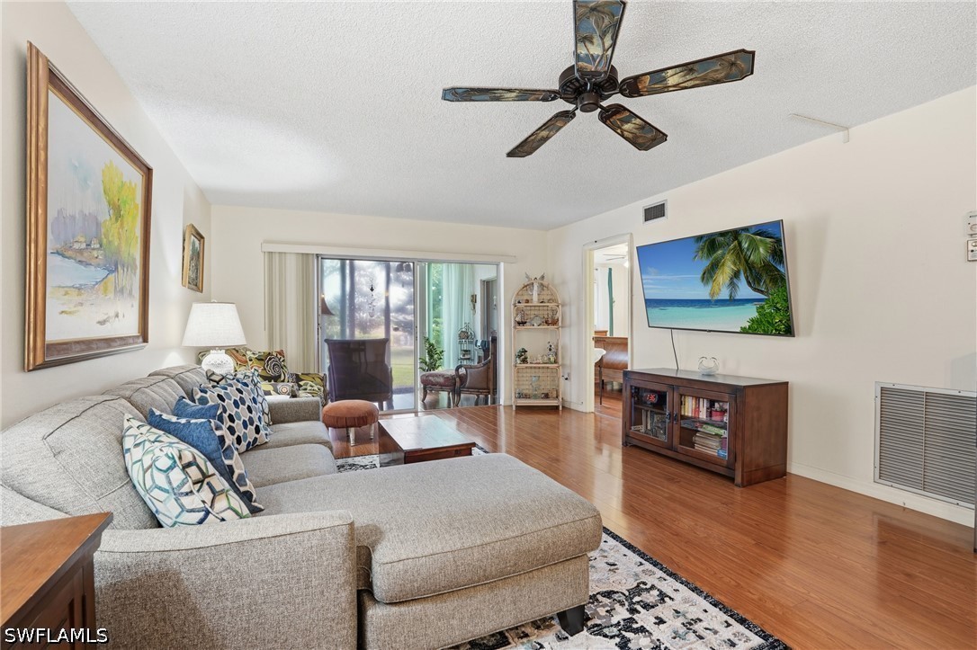2 Bed Waterfront Home for Sale in Naples, photo 5