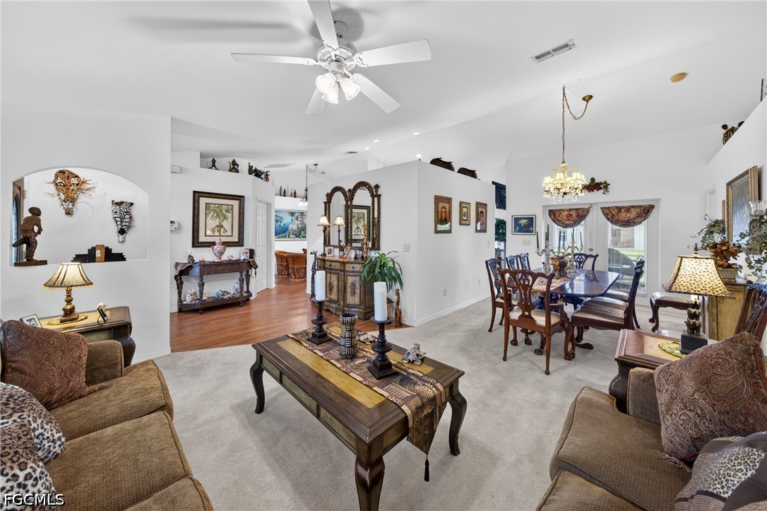 3 Bed SingleFamilyResidence for Sale in Cape Coral, photo 5