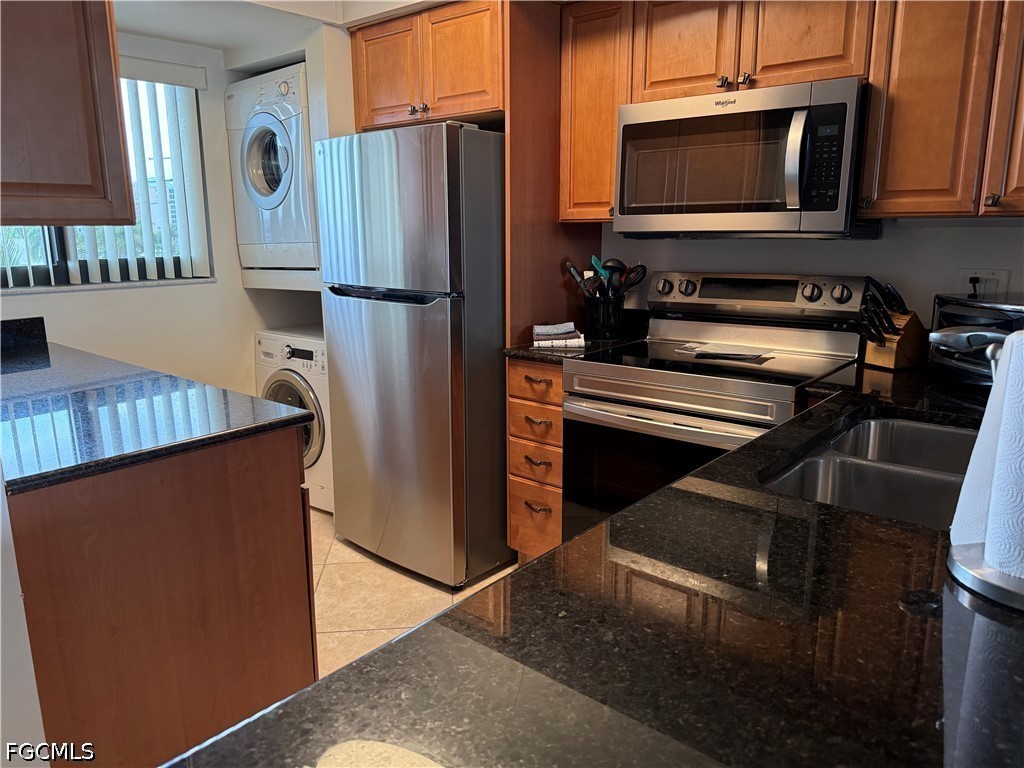 2 Bed Waterfront Home for Sale in Carlos Pointe, photo 5