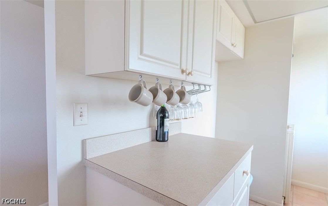 2 Bed Condominium for Sale in Fort Myers Beach, FL, $299,000 — photo 5