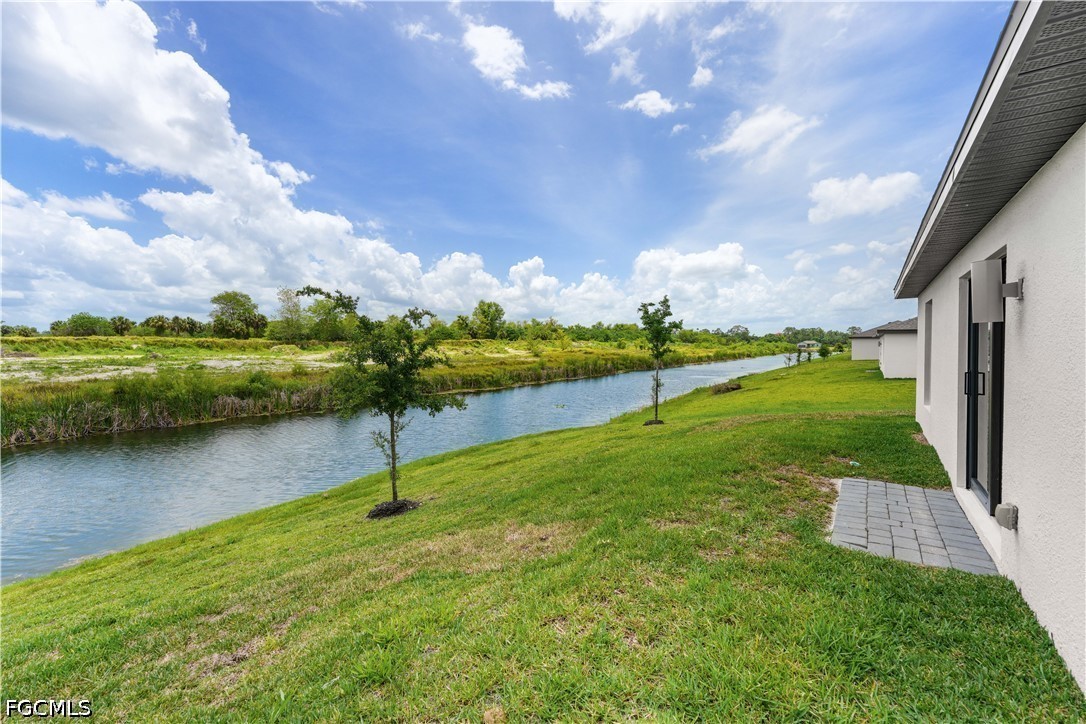 3 Bed Waterfront Home for Sale in Labelle, photo 5