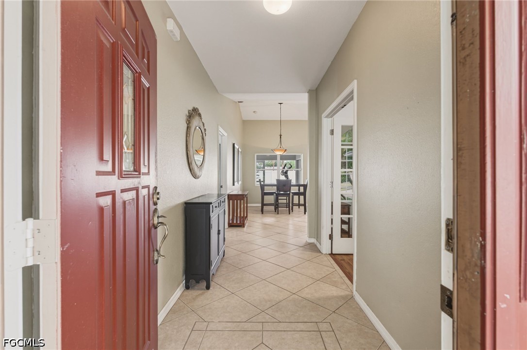 3 Bed SingleFamilyResidence for Sale in Port Charlotte, FL — photo 5