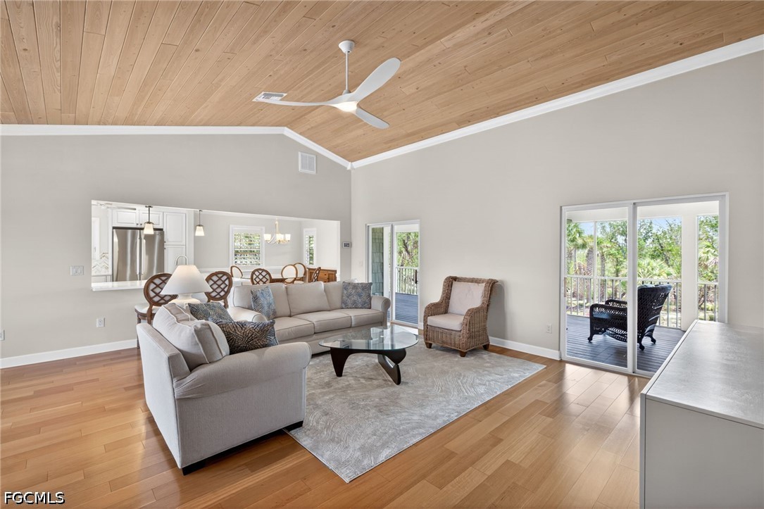 3 Bed SingleFamilyResidence for Sale in Gulf Pines, FL — photo 5