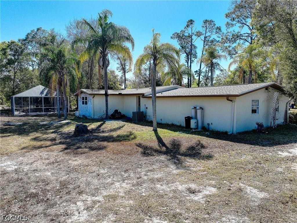 2 Bed Pool Home for Sale in North Fort Myers, photo 5