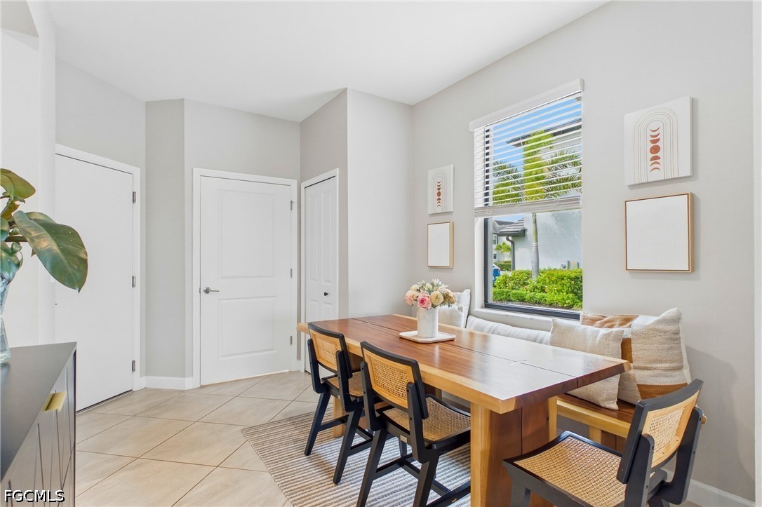 3 Bed Waterfront Home for Sale in Timber Creek, photo 5