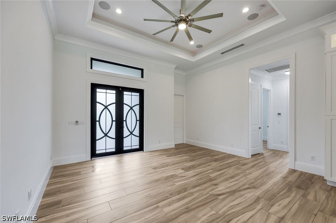 3 Bed SingleFamilyResidence for Sale in Naples, photo 5