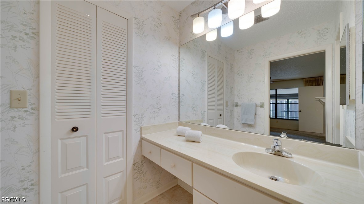 2 Bed Attached for Sale in Cape Coral, photo 5