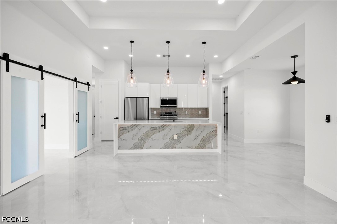 3 Bed SingleFamilyResidence for Sale in Cape Coral, FL — photo 5