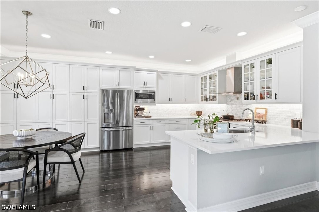 5 Bed Pool Home for Sale in Stonecreek, photo 5
