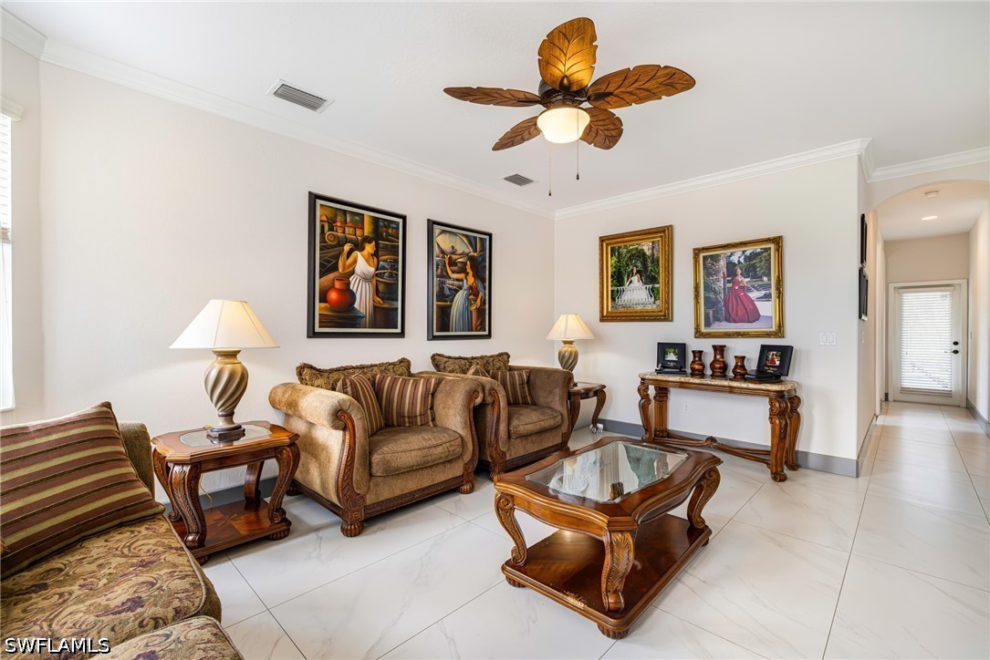 5 Bed Pool Home for Sale in Bella Terra, photo 5